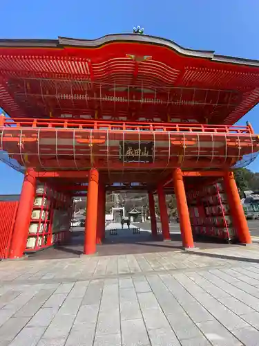 成田山名古屋別院大聖寺(犬山成田山)の山門