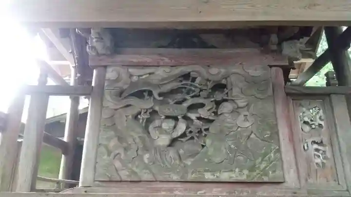 胎安神社の芸術