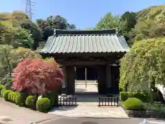 貴雲寺の山門