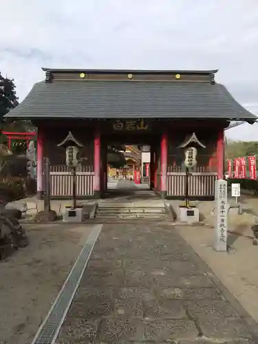 長谷寺(白岩観音)の山門