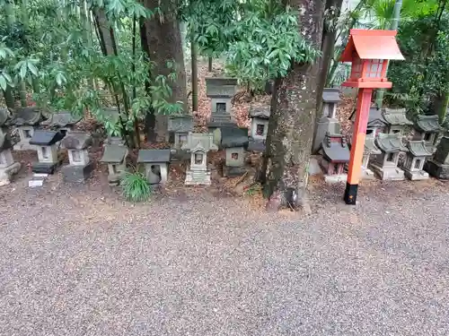 冠稲荷神社の末社