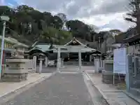 比治山神社の{uncategorized: "未分類", other: "その他", undefined: "問題あり", building: "その他建物", grave: "お墓", sacred_gate: "鳥居", guardian: "狛犬", statue: "像", buddha: "仏像", history: "歴史", nature: "自然", garden: "庭園", animal: "動物", pagoda: "塔", temizu: "手水舎", mountain_gate: "山門・神門", sanctuary: "本殿・本堂", subordinate: "末社・摂社", art: "芸術", scenery: "景色", jizo: "地蔵", ema: "絵馬", goshuin: "御朱印", omikuji: "おみくじ", items: "授与品その他", amulet: "お守り", goshuincho: "御朱印帳", eats: "食事", festival: "お祭り", votive_dance: "神楽", shichigosan: "七五三参", wedding: "結婚式", experience: "体験その他", initially: "初詣", around: "周辺", anti_infection: "感染症対策"}