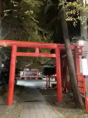 花園神社の鳥居