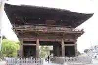 甚目寺の山門・神門