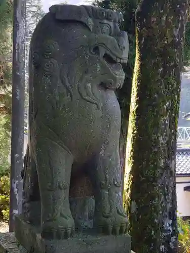 笹津神社の狛犬