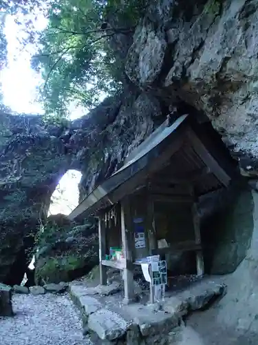 韓竈神社の本殿