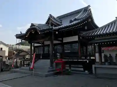 西光寺の本殿・本堂