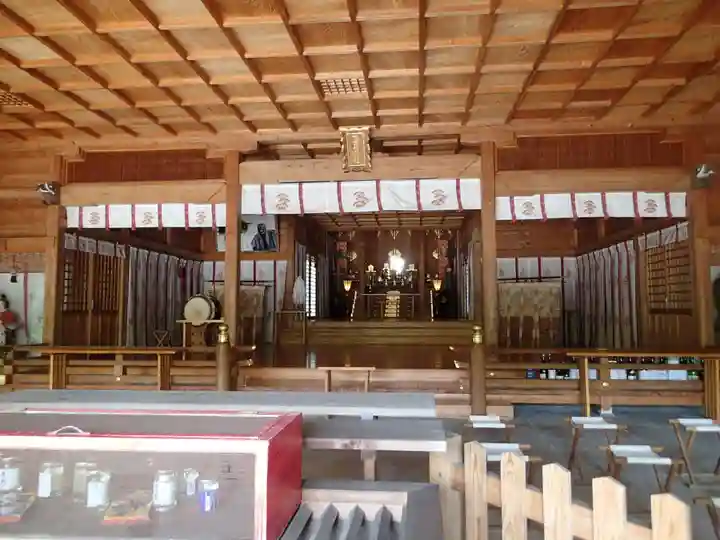 一葉稲荷神社の本殿・本堂
