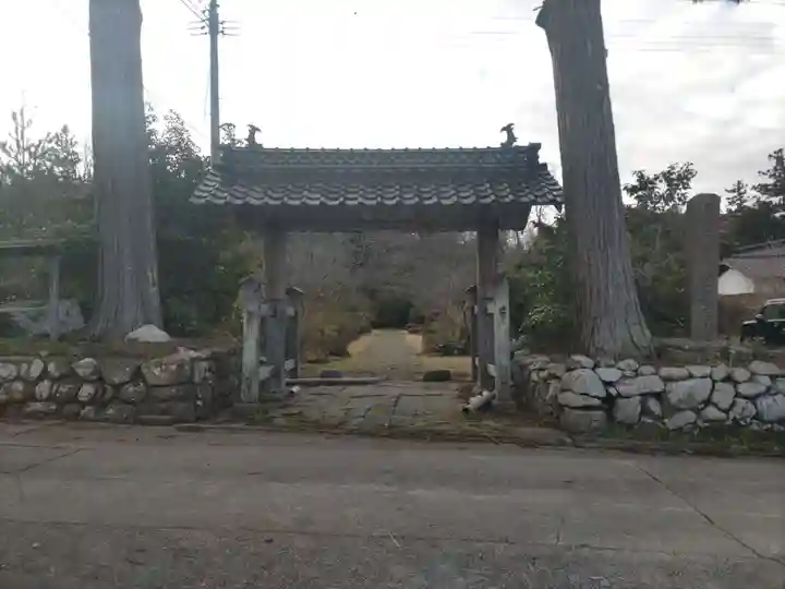 世尊寺(新潟県)