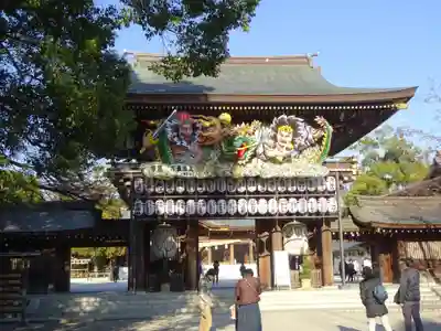 寒川神社の山門・神門