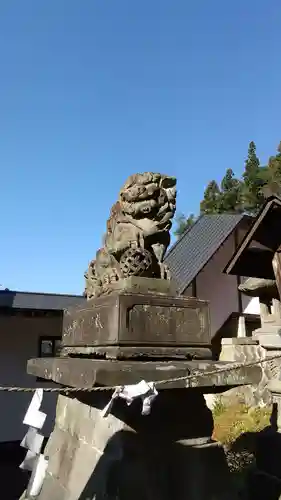 南湖神社の狛犬