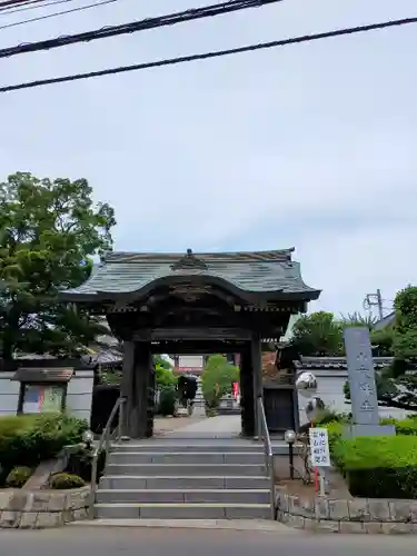 文殊寺の山門