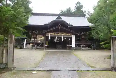 大和神社の本殿・本堂