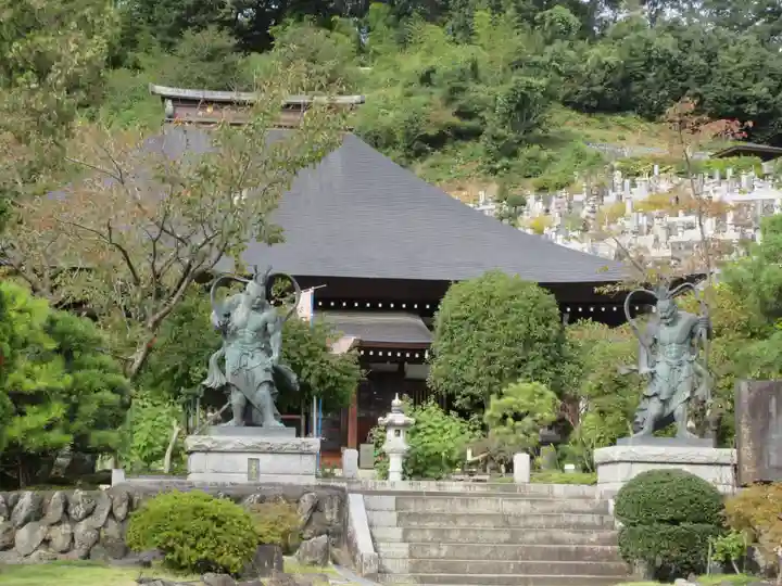 常泉寺の本殿・本堂