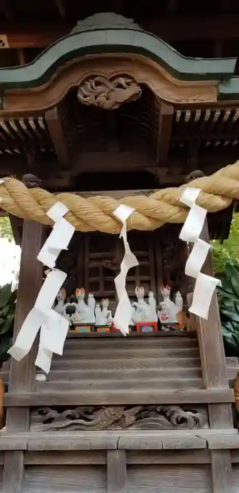 草分稲荷神社の狛犬