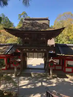 石上神宮の山門・神門