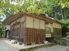 白山社の本殿