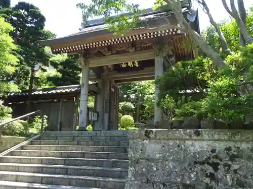 成就院の山門