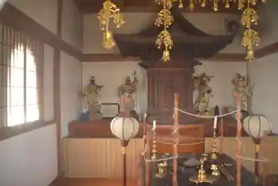 円照寺の本殿・本堂