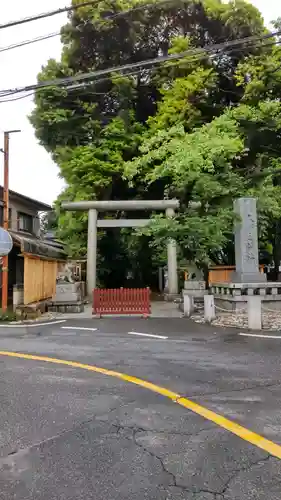 久伊豆神社の鳥居