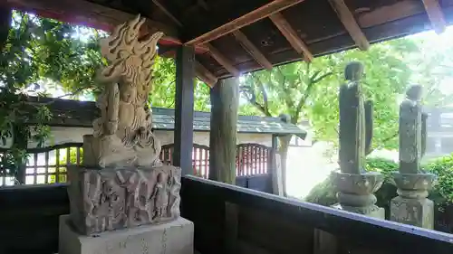 普光明寺の像