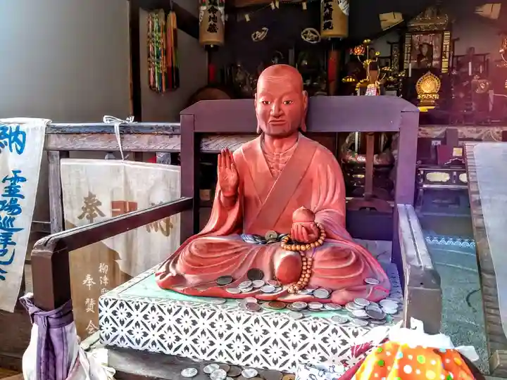 西方寺の像