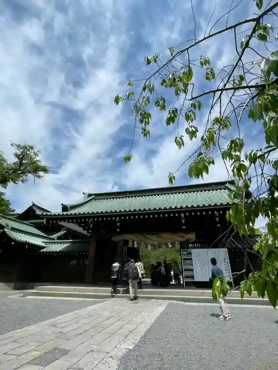 三嶋大社の{uncategorized: "未分類", other: "その他", undefined: "問題あり", building: "その他建物", grave: "お墓", sacred_gate: "鳥居", guardian: "狛犬", statue: "像", buddha: "仏像", history: "歴史", nature: "自然", garden: "庭園", animal: "動物", pagoda: "塔", temizu: "手水舎", mountain_gate: "山門・神門", sanctuary: "本殿・本堂", subordinate: "末社・摂社", art: "芸術", scenery: "景色", jizo: "地蔵", ema: "絵馬", goshuin: "御朱印", omikuji: "おみくじ", items: "授与品その他", amulet: "お守り", goshuincho: "御朱印帳", eats: "食事", festival: "お祭り", votive_dance: "神楽", shichigosan: "七五三参", wedding: "結婚式", experience: "体験その他", initially: "初詣", around: "周辺", anti_infection: "感染症対策"}