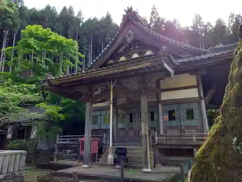 延応寺の本殿・本堂