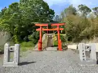 戸倉神社の{uncategorized: "未分類", other: "その他", undefined: "問題あり", building: "その他建物", grave: "お墓", sacred_gate: "鳥居", guardian: "狛犬", statue: "像", buddha: "仏像", history: "歴史", nature: "自然", garden: "庭園", animal: "動物", pagoda: "塔", temizu: "手水舎", mountain_gate: "山門・神門", sanctuary: "本殿・本堂", subordinate: "末社・摂社", art: "芸術", scenery: "景色", jizo: "地蔵", ema: "絵馬", goshuin: "御朱印", omikuji: "おみくじ", items: "授与品その他", amulet: "お守り", goshuincho: "御朱印帳", eats: "食事", festival: "お祭り", votive_dance: "神楽", shichigosan: "七五三参", wedding: "結婚式", experience: "体験その他", initially: "初詣", around: "周辺", anti_infection: "感染症対策"}