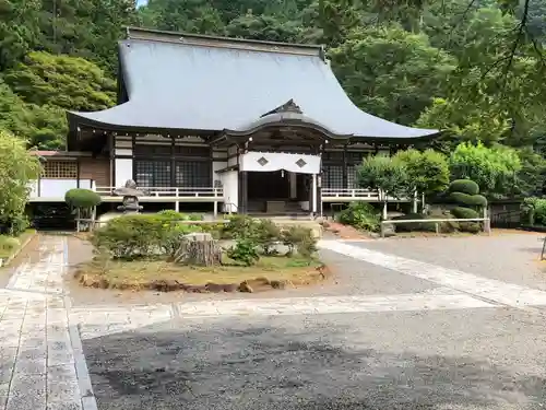 景徳院の本殿