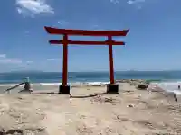 伊古奈比咩命神社の{uncategorized: "未分類", other: "その他", undefined: "問題あり", building: "その他建物", grave: "お墓", sacred_gate: "鳥居", guardian: "狛犬", statue: "像", buddha: "仏像", history: "歴史", nature: "自然", garden: "庭園", animal: "動物", pagoda: "塔", temizu: "手水舎", mountain_gate: "山門・神門", sanctuary: "本殿・本堂", subordinate: "末社・摂社", art: "芸術", scenery: "景色", jizo: "地蔵", ema: "絵馬", goshuin: "御朱印", omikuji: "おみくじ", items: "授与品その他", amulet: "お守り", goshuincho: "御朱印帳", eats: "食事", festival: "お祭り", votive_dance: "神楽", shichigosan: "七五三参", wedding: "結婚式", experience: "体験その他", initially: "初詣", around: "周辺", anti_infection: "感染症対策"}