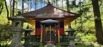 飛不動尊(宮城県)