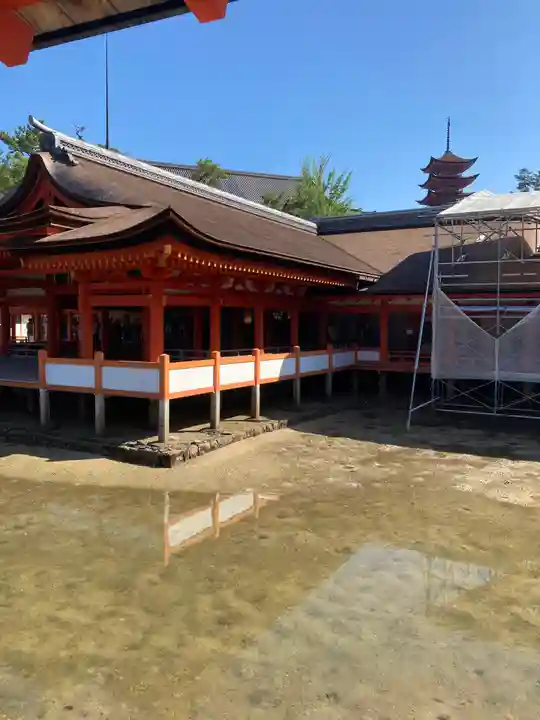 厳島神社(広島県)