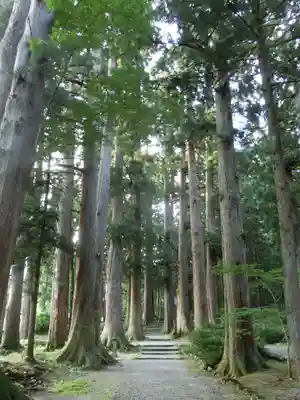 雄山神社中宮祈願殿のその他建物