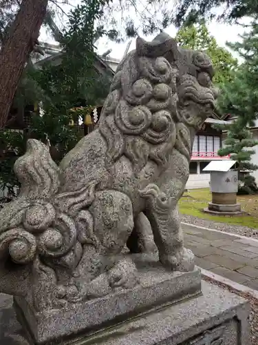 榊神社の狛犬