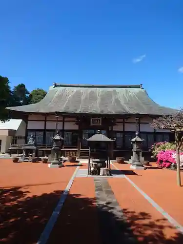 長安寺の本殿・本堂