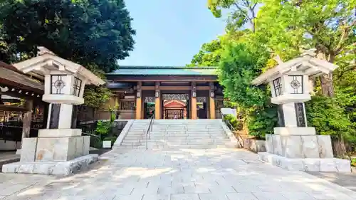 東郷神社の山門・神門