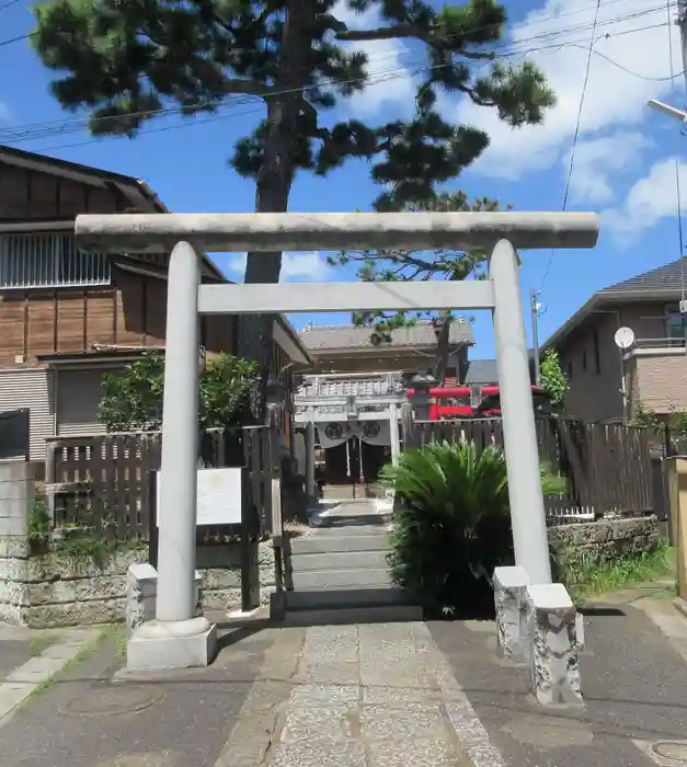 船橋東照宮の鳥居