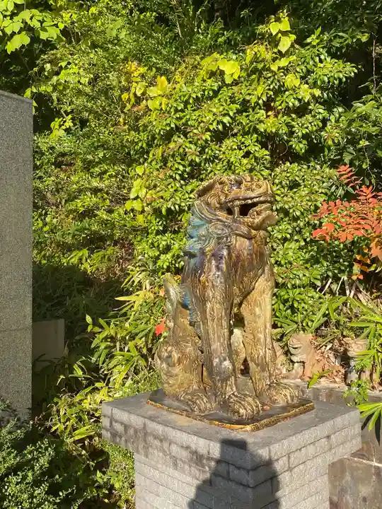 八王子神社の狛犬