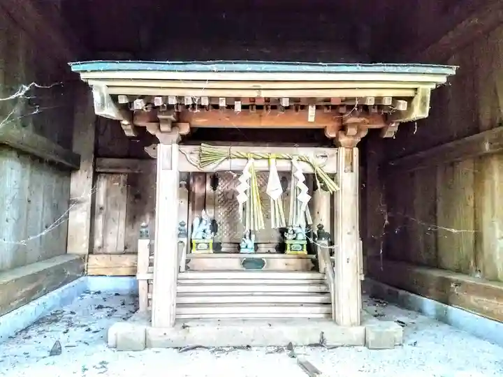 壬生神社の本殿・本堂