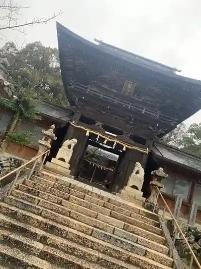 龍王神社の山門