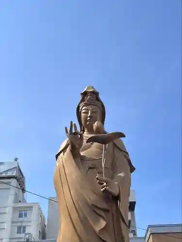 豊川稲荷札幌別院(玉宝禅寺)の仏像