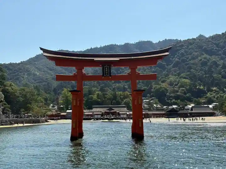 厳島神社(広島県)