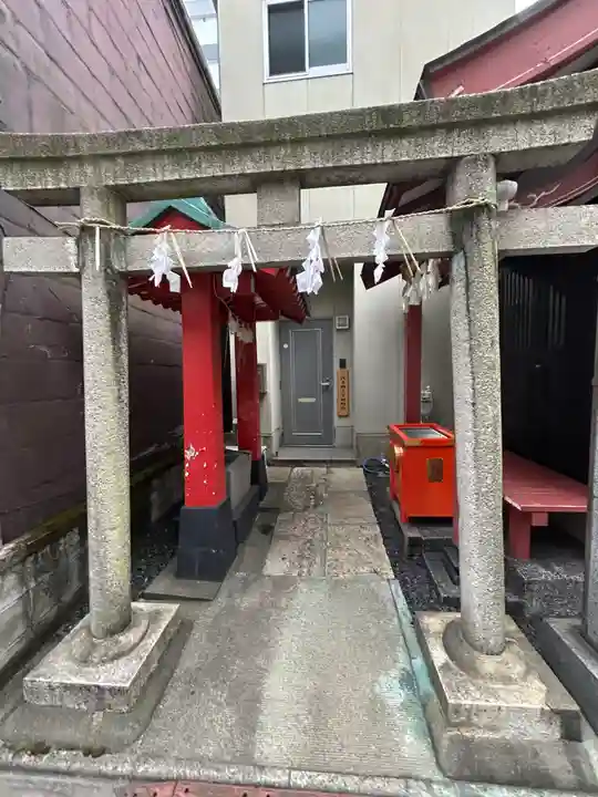 加賀美久米森稲荷神社(東京都)