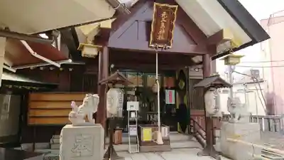 元三島神社の本殿・本堂