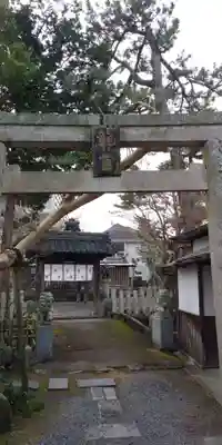 龍王宮秀郷社（橋守神社）の鳥居