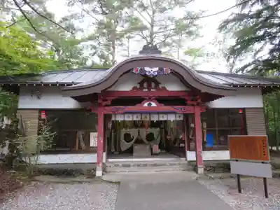 無戸室浅間神社(船津胎内神社)の本殿・本堂