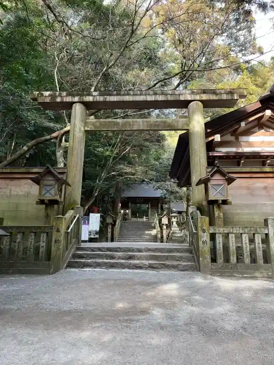 多度大社の{uncategorized: "未分類", other: "その他", undefined: "問題あり", building: "その他建物", grave: "お墓", sacred_gate: "鳥居", guardian: "狛犬", statue: "像", buddha: "仏像", history: "歴史", nature: "自然", garden: "庭園", animal: "動物", pagoda: "塔", temizu: "手水舎", mountain_gate: "山門・神門", sanctuary: "本殿・本堂", subordinate: "末社・摂社", art: "芸術", scenery: "景色", jizo: "地蔵", ema: "絵馬", goshuin: "御朱印", omikuji: "おみくじ", items: "授与品その他", amulet: "お守り", goshuincho: "御朱印帳", eats: "食事", festival: "お祭り", votive_dance: "神楽", shichigosan: "七五三参", wedding: "結婚式", experience: "体験その他", initially: "初詣", around: "周辺", anti_infection: "感染症対策"}
