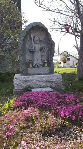 極楽山　浄土寺の像