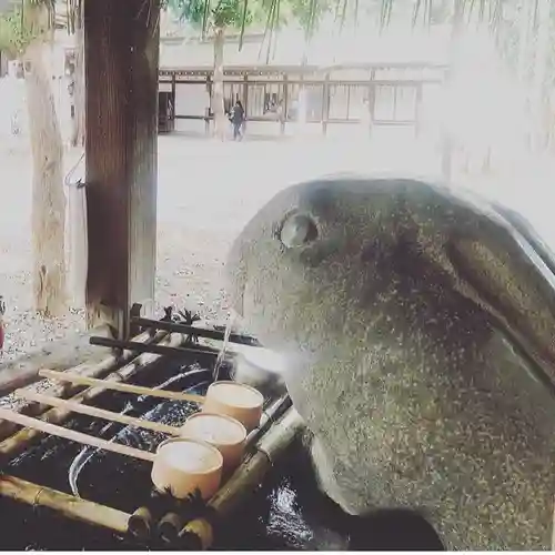 調神社の手水舎